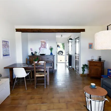 Avec Piscine Cozy Spacieux, Climatise, Vue Mer! Plages Et Centre 15 Mns! Cavalaire-sur-Mer